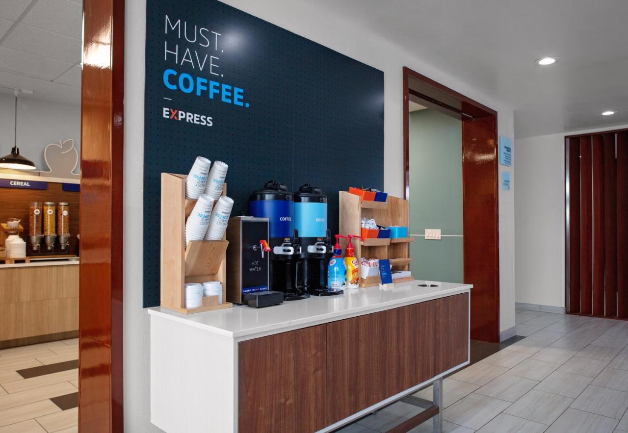 Holiday Inn Express & Suites - El Paso North By Ihg Εξωτερικό φωτογραφία